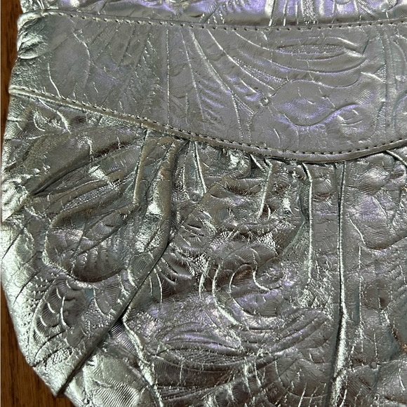 VTG 80s Silver Metallic Textured Purse Pocketbook Sequin Floral Applique NYE … - Picture 14 of 14